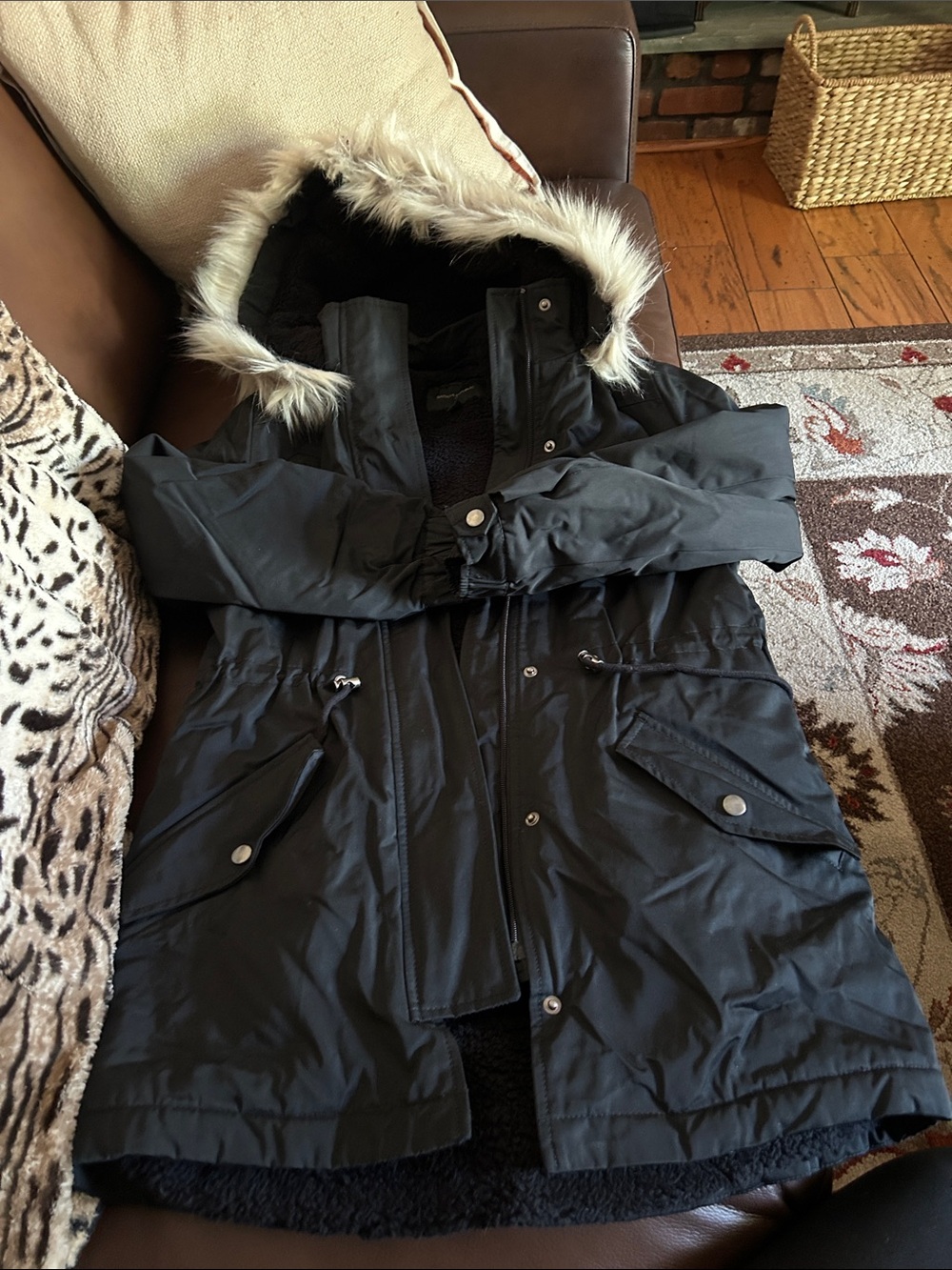 Banana Republic Black Faux-Fur Trim Hooded Puffer Coat